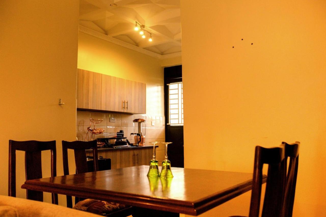 Kampala Suburbs Apartment Екстериор снимка