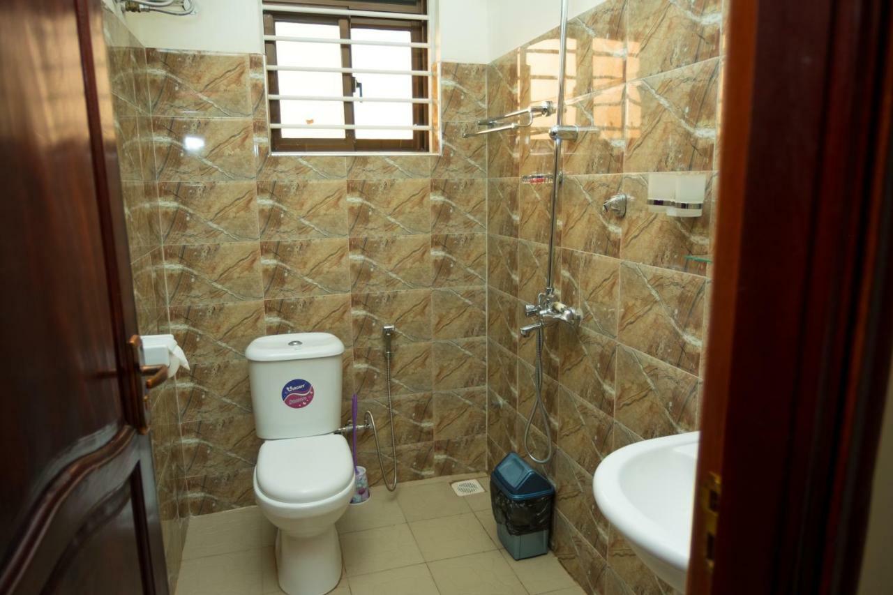 Kampala Suburbs Apartment Екстериор снимка