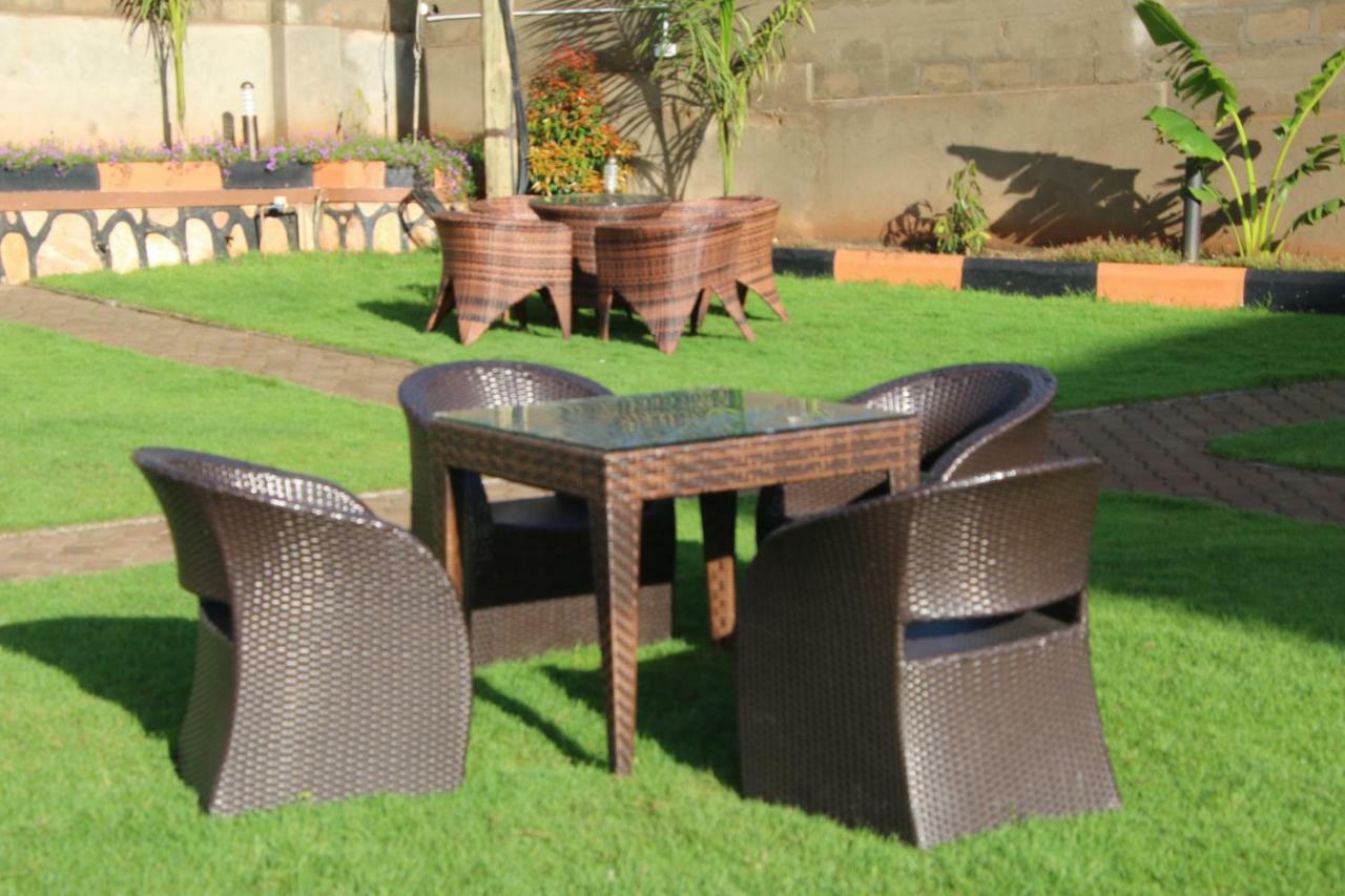 Kampala Suburbs Apartment Екстериор снимка