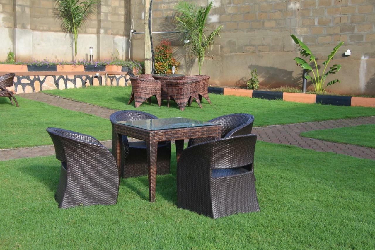 Kampala Suburbs Apartment Екстериор снимка